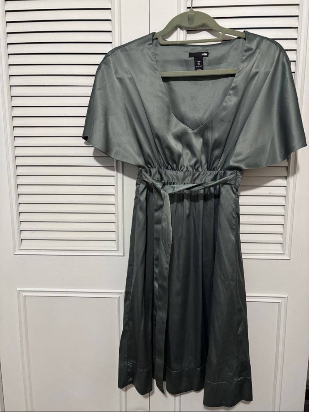 H&M Sage Green Satin V-Neck Midi Dress with Self-Tie